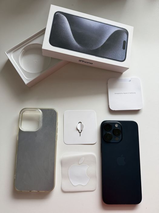 Iphone 15 pro max Blue Titanum granatowy 256 GB