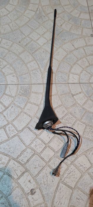 AUDI/VW/SEAT - ANTENA ORIGINAL AM/FM EM EXCELENTE ESTADO