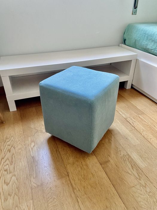 Puff Verde Estiloso - Conforto e Charme para sua Decoração!