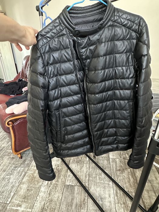 Moncler оригинал мужская кожаная пуховая куртка.