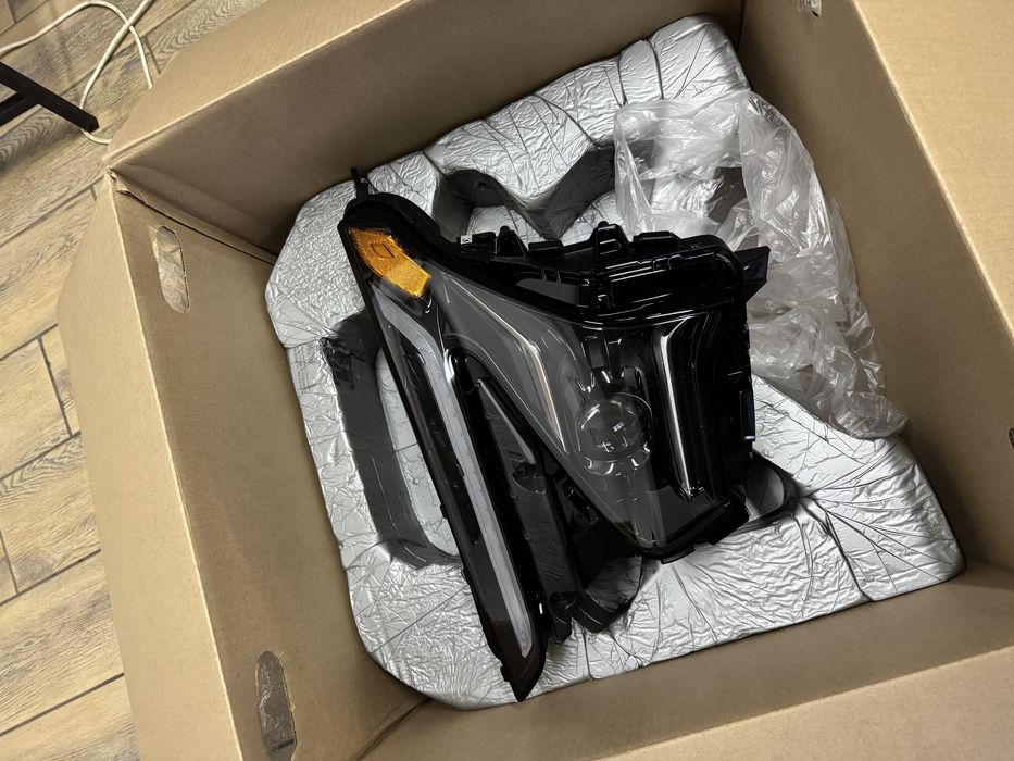 Фара Chevrolet Bolt EV Lt2 ліва права