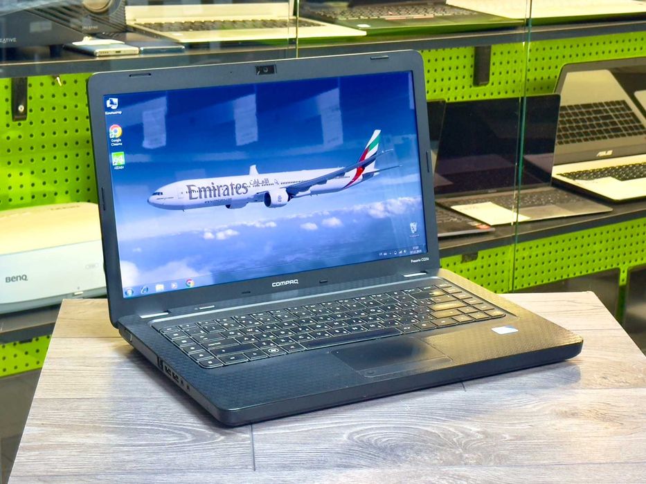 Недорогий 15 дюймовий ноутбук HP Compaq CQ56 для роботи, навчання