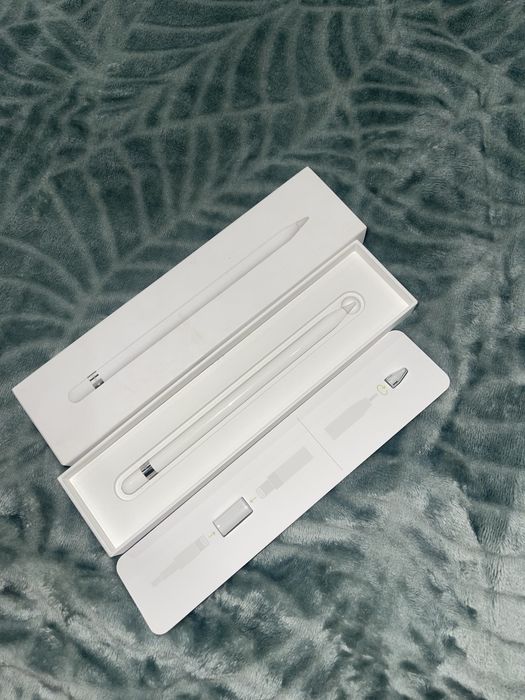 Ipad 7.º geraçao + apple pencil 1.º geração + capa