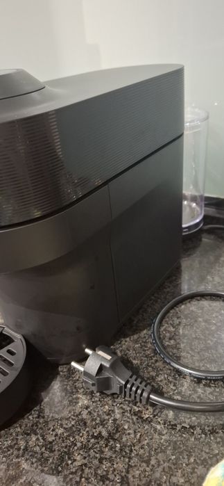 Máquina Nespresso Vertuo Pop