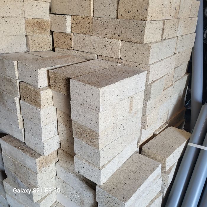 Шамотный кирпич ША 5 є багато