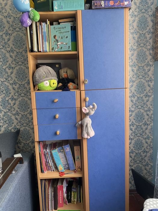 Стінка в дитячу кімнату