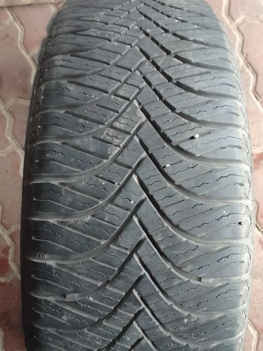 Opona wielosezonowa 205/55r17 GOODRIDE 2021r