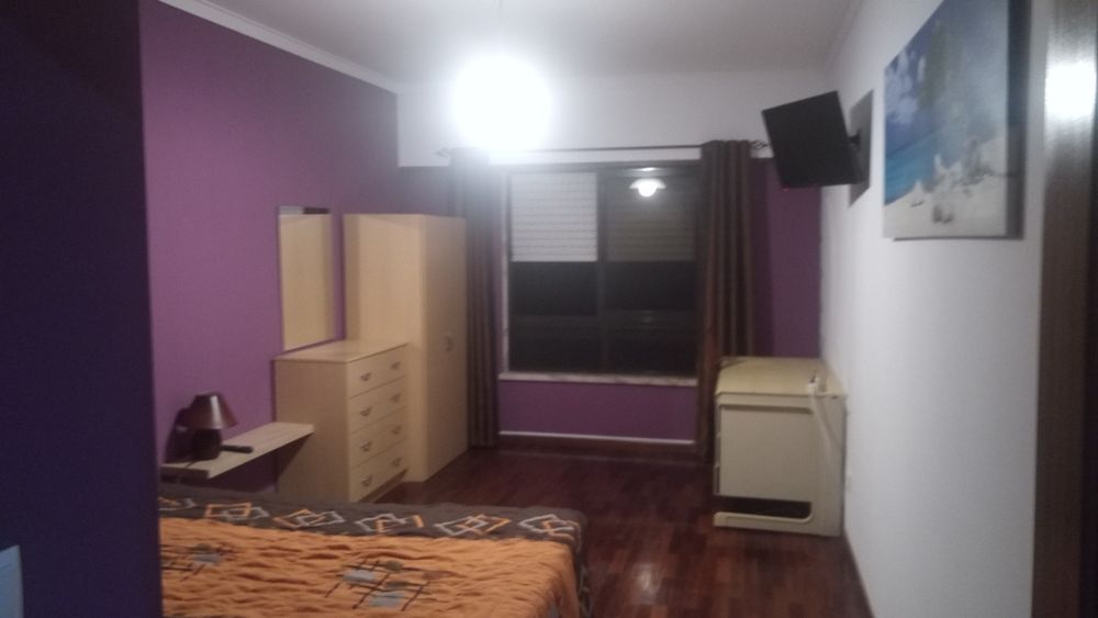 Quarto de casal em Alverca