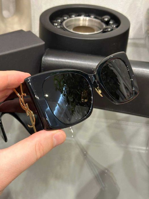 Сонцезахисні окуляри модель YSL SL M119 жіночі чорні оверсайз