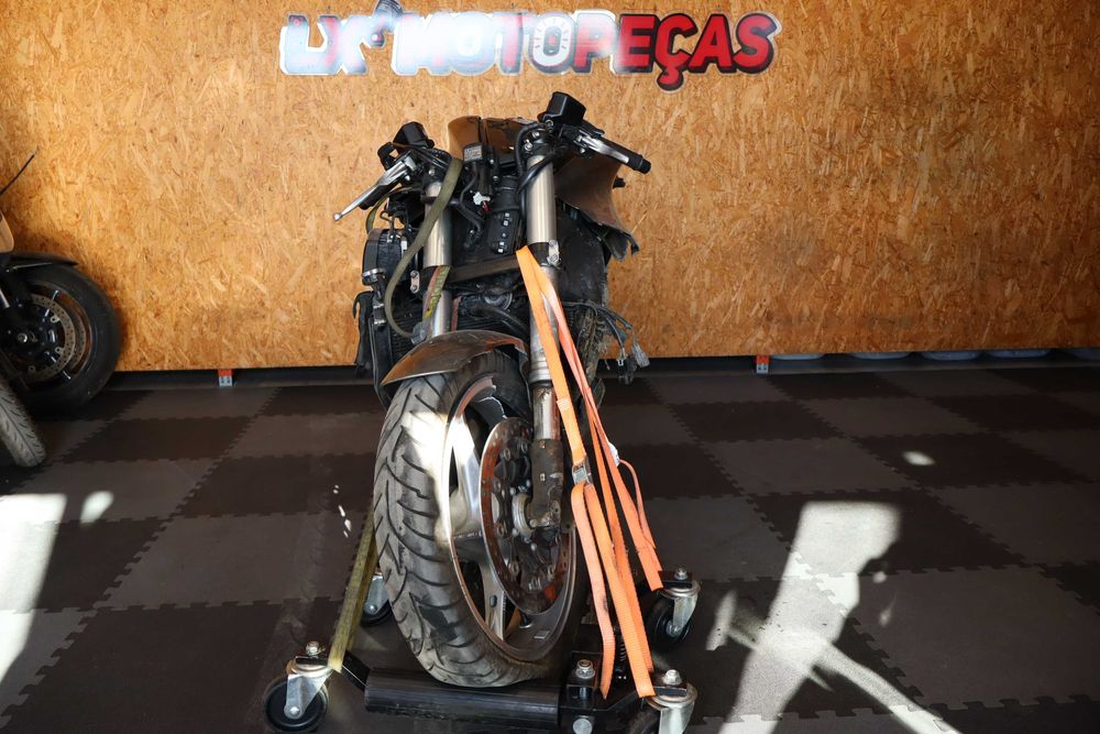 Honda VFr 1200F 2010 para peças.