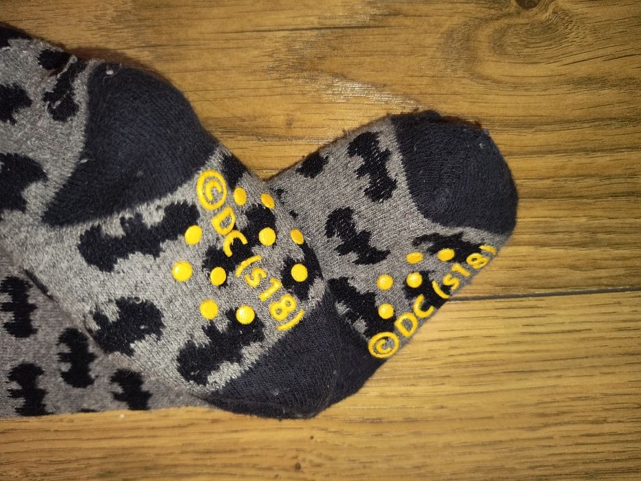 Rajstopy z antypoślizgową podeszwę Batman  92 98 cm