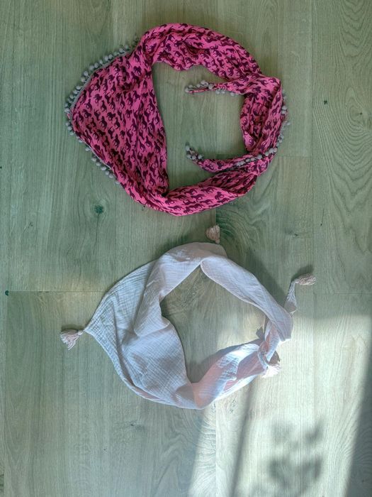 Chusty /apaszki X2 sztuki