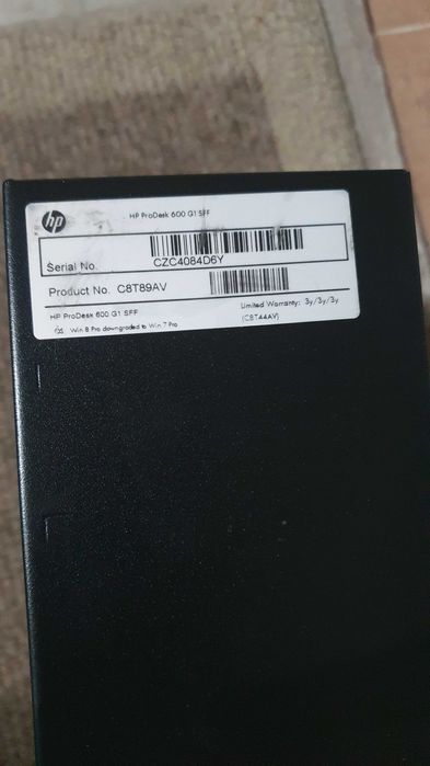 HP EliteDesk 600 G1 Computer and HP ProDisplay P201 Monitor.64751709681154122