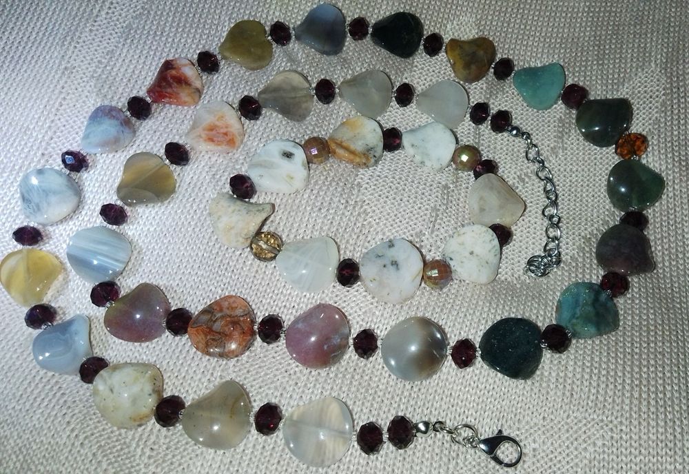 Подарункові шийні прикраси