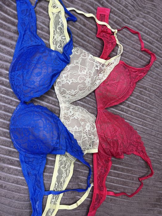 Бюст ,білизна інтіміссімі,комплект