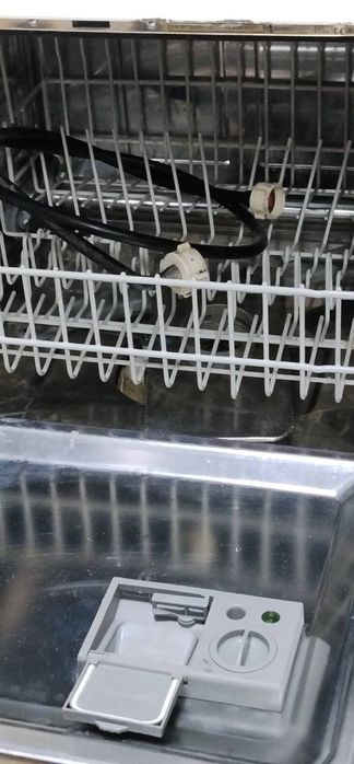 Продам посудомийні машину Bosch SKT 3002E