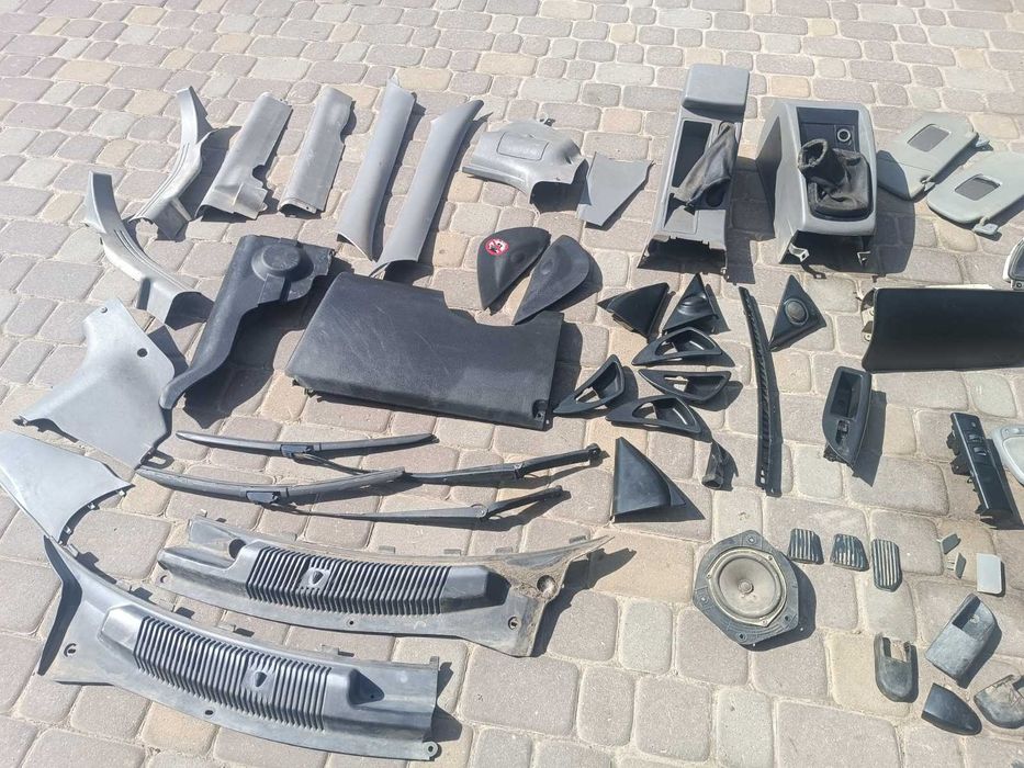 Стойки Део нубіра 2 амортизатори Daewoo Nubira 2