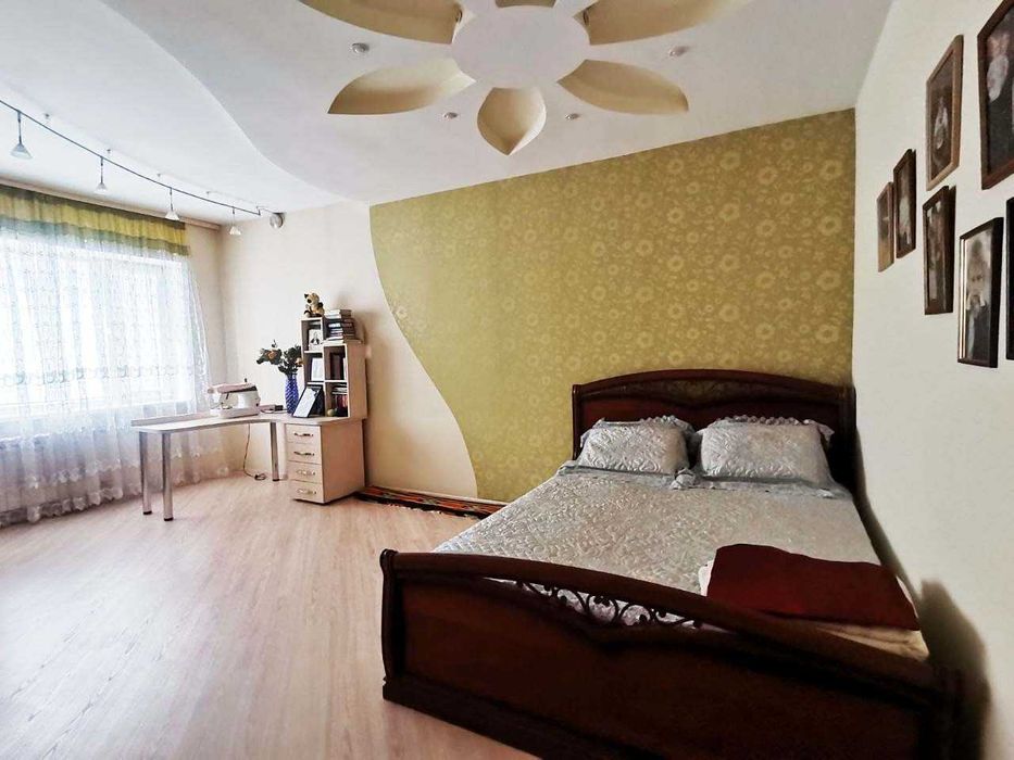 Продаж будинку в Космічному районі