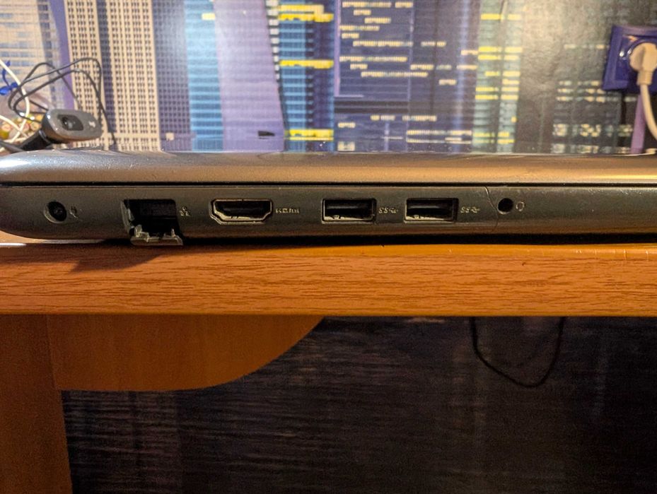 Dell Inspiron 5567 (i5 / 16GB RAM / Відеокарта 4GB)