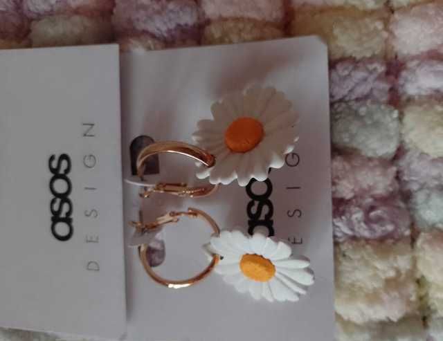 ASOS/Ekskluzywne , subtelne Kolczyki z Londynu, NOWE