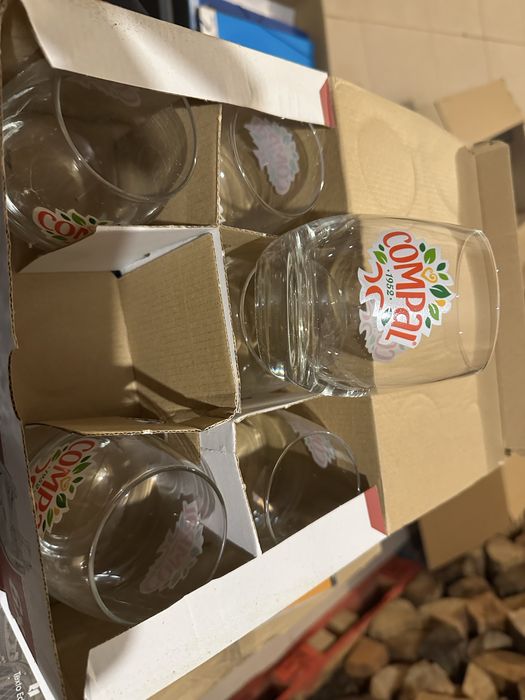 Copos publicidade compal novos