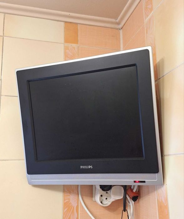 Продам телевизор филипс