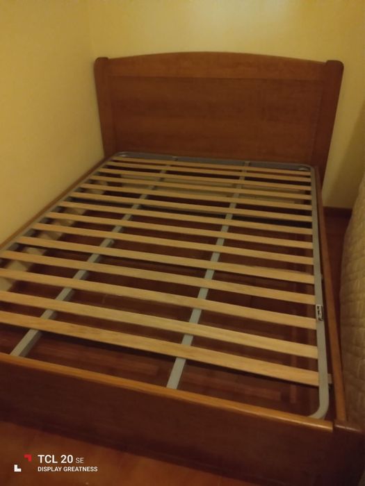 Cama De Casal Com Estrado E Colchão