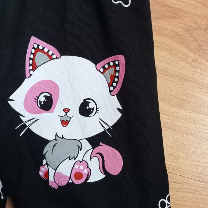 Nowy komplet niemowlęcy