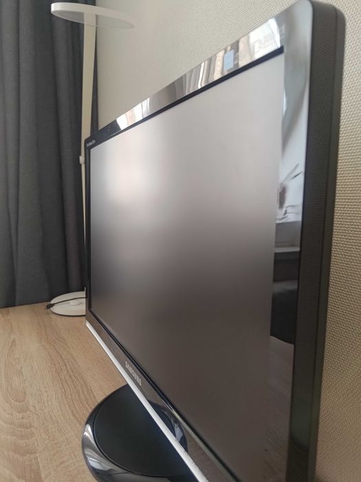 Монитор 20" Samsung 206BW (1680х1050/TN/DVI, VGA)