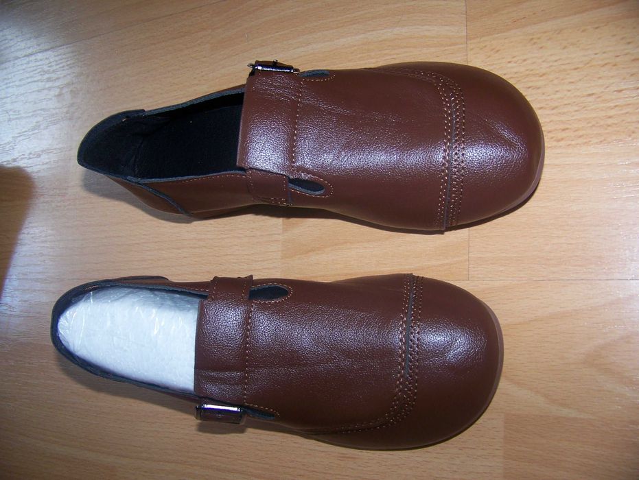 Buty wiosenno - jesienne 24 cm