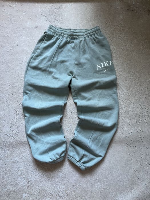 Штани Nike  Vintage  swoosh drill tech fleec jordan paris psg