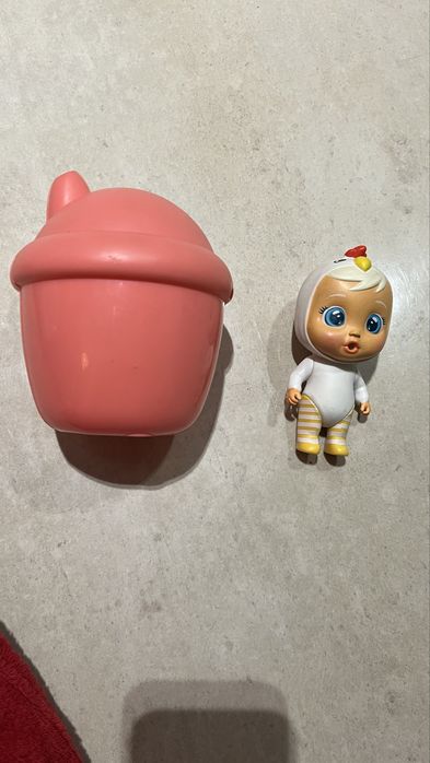 Zabawki lalka dla dzieci