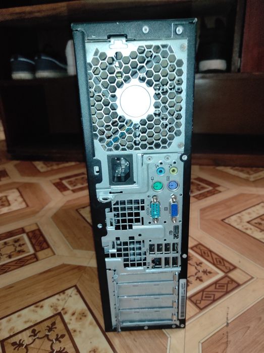 Продам настольный компьютер HP