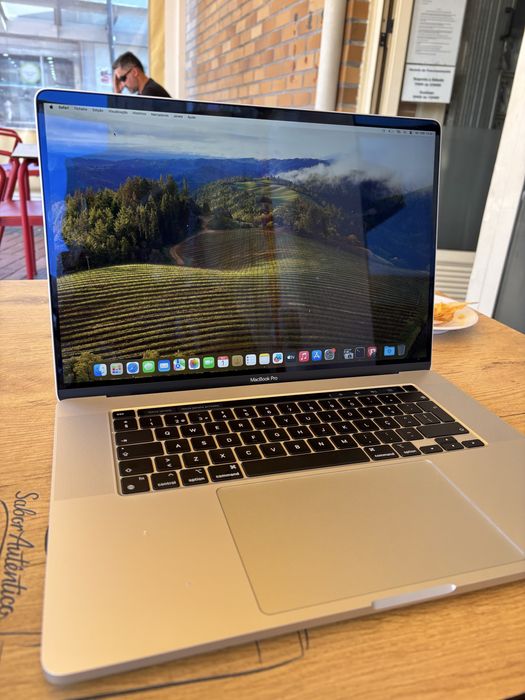 Macbook Pro 2019 16”