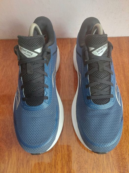 Кросівки бігові Saucony AXON 3 оригінал 


Розмір по бірці:
Us  8 UK 7