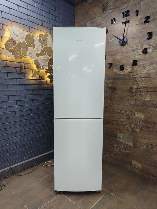 Продам холодильник з доставкою Indesit BIAA181, гарантія, занос