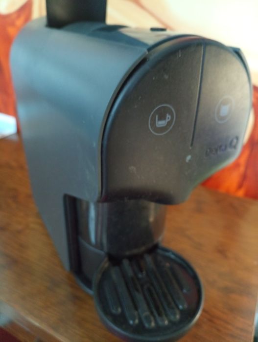 Maquina de café Delta Q -avariada - Para Peças*