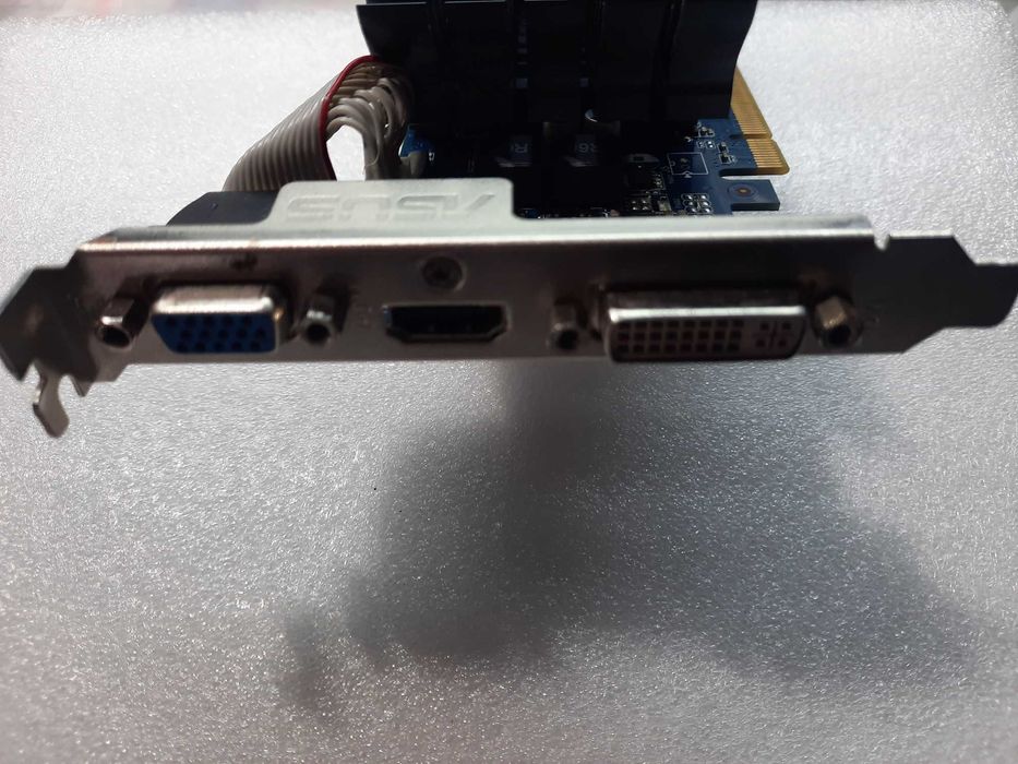 Placa Gráfica ASUS GeForce GT 610