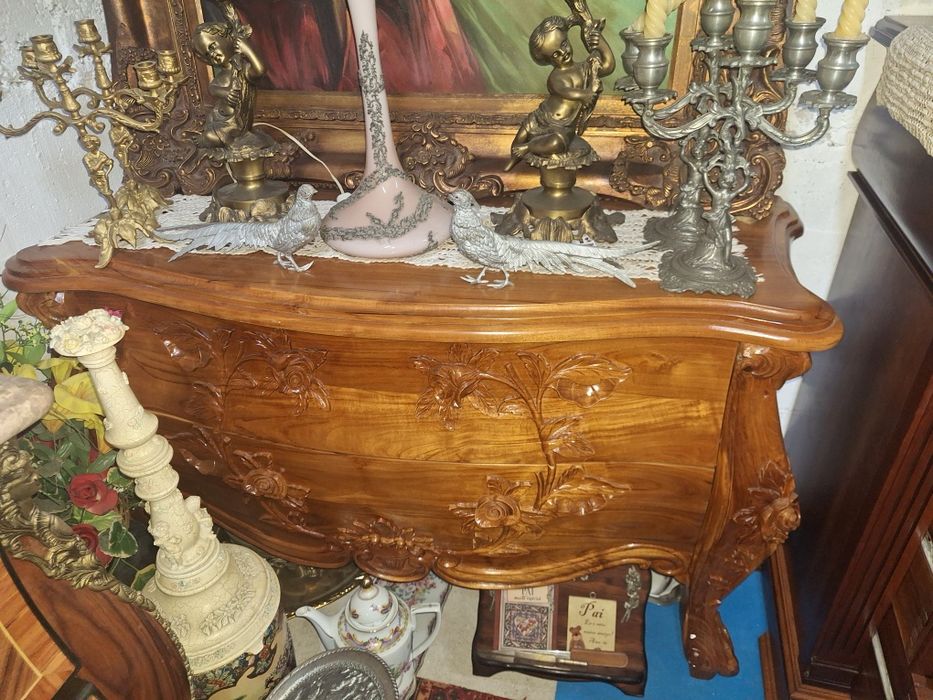 Comodas Louis XV