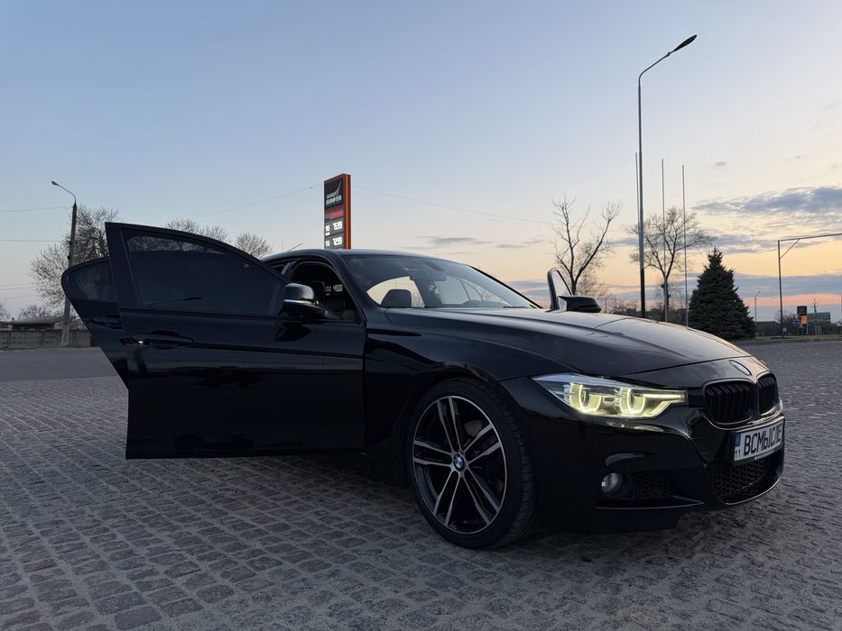Продам Bmw  f30 2014 год
