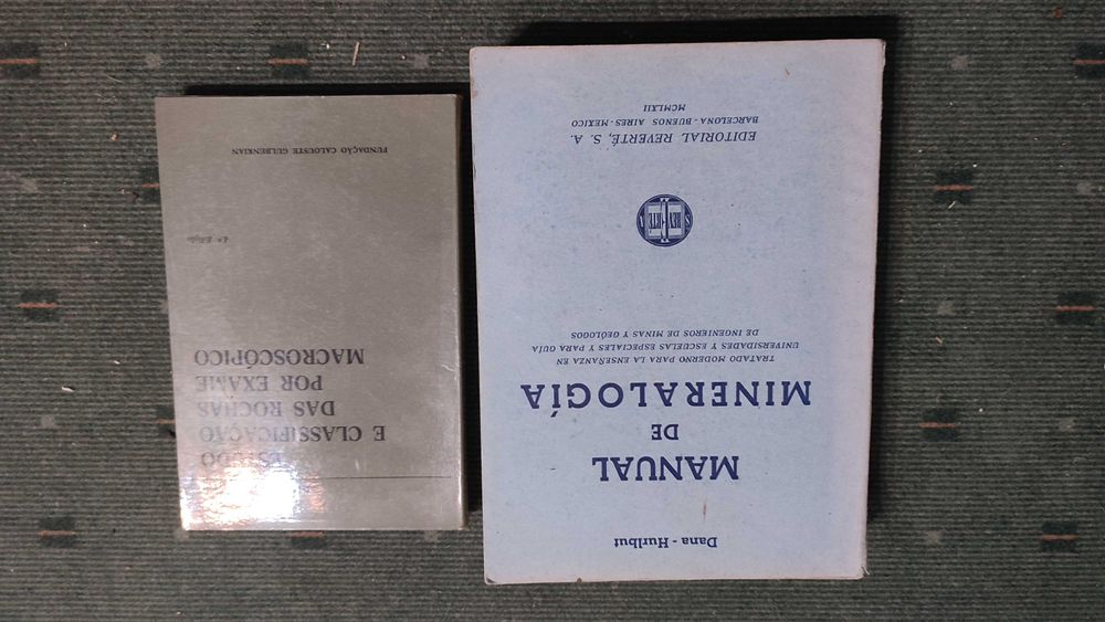 2 Livros técnicos sobre Mineralogia
