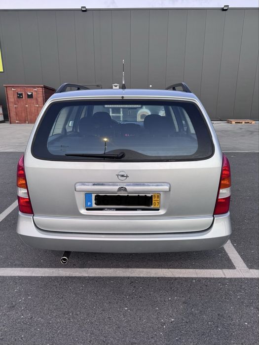 Opel Astra Caravan — fotografia 5