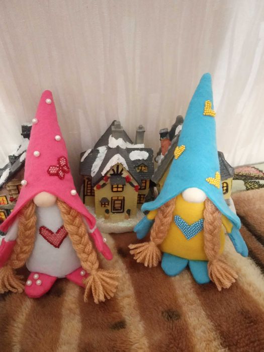 Гномы - игрушки из фетра