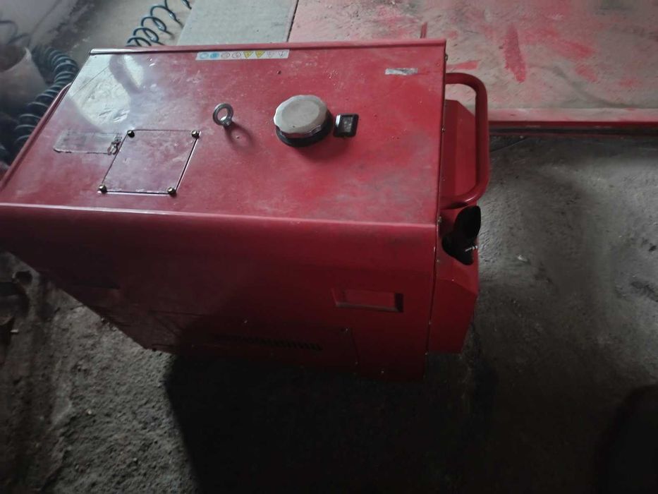 Генератор дизельний