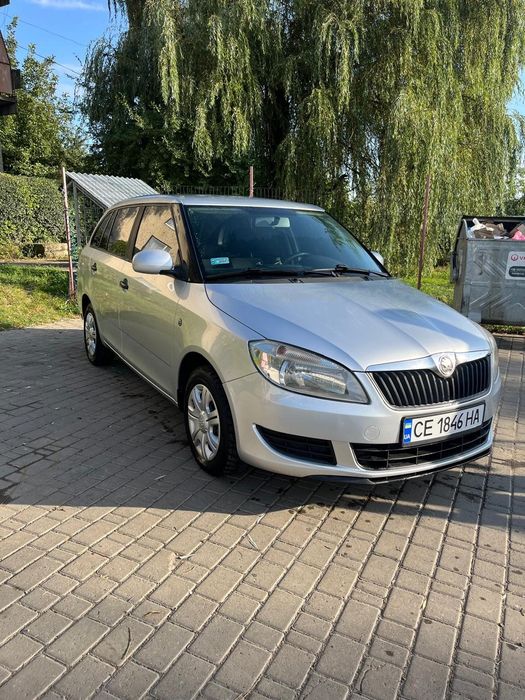 Продам авто шкода фабія 2013рік 1.2 бензин газ