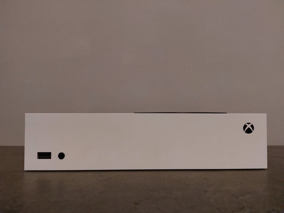 Sprzedam xboxa Series S w stanie idealnym