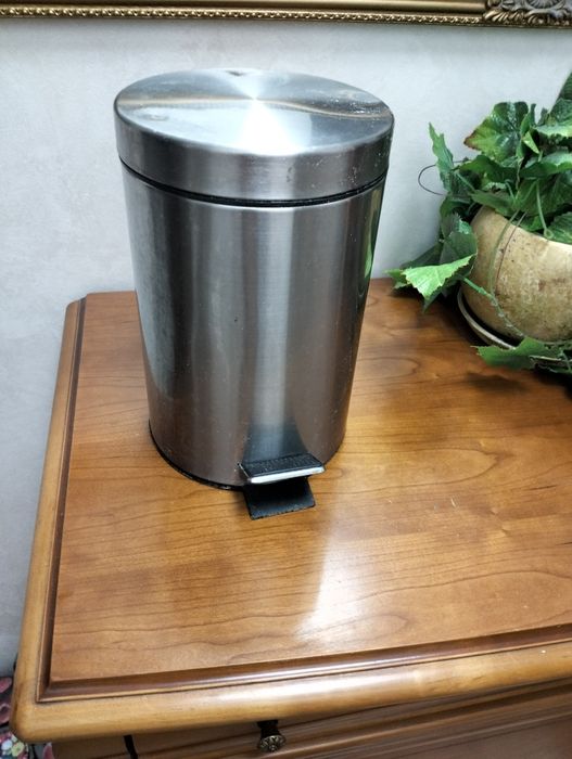 Ведро для мусора