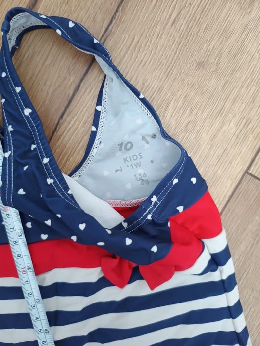 Strój na basen dziewczyna  134