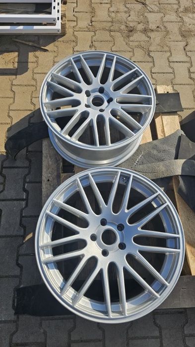 Felgi bmw 20 dwie szerokosci