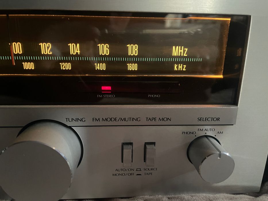 Amplituner Sansui R30